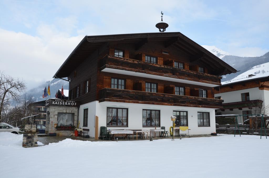 Hotel-Garni Kaiserhof Раурис Екстериор снимка